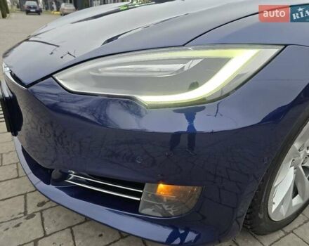 Синий Тесла Модель С, объемом двигателя 0 л и пробегом 220 тыс. км за 16000 $, фото 2 на Automoto.ua