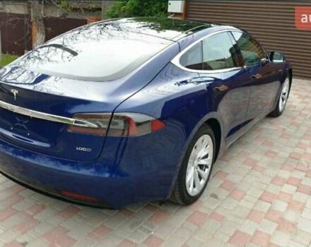 Синий Тесла Модель С, объемом двигателя 0 л и пробегом 9 тыс. км за 46999 $, фото 2 на Automoto.ua
