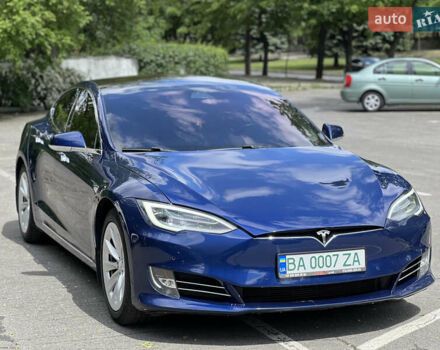 Синий Тесла Модель С, объемом двигателя 0 л и пробегом 133 тыс. км за 18300 $, фото 64 на Automoto.ua