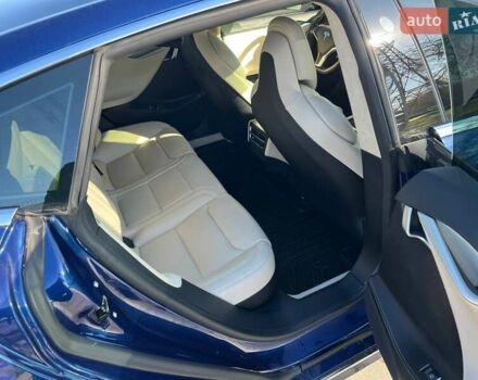 Синій Тесла Модель С, об'ємом двигуна 0 л та пробігом 65 тис. км за 28000 $, фото 10 на Automoto.ua