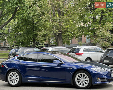 Синий Тесла Модель С, объемом двигателя 0 л и пробегом 133 тыс. км за 18300 $, фото 13 на Automoto.ua