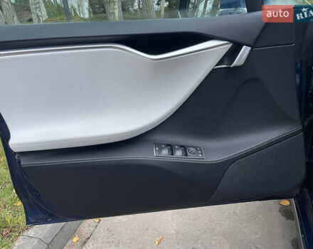 Синій Тесла Модель С, об'ємом двигуна 0 л та пробігом 115 тис. км за 22700 $, фото 12 на Automoto.ua