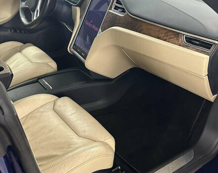 Синий Тесла Модель С, объемом двигателя 0 л и пробегом 137 тыс. км за 17499 $, фото 11 на Automoto.ua