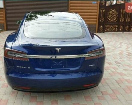 Синий Тесла Модель С, объемом двигателя 0 л и пробегом 9 тыс. км за 46999 $, фото 3 на Automoto.ua