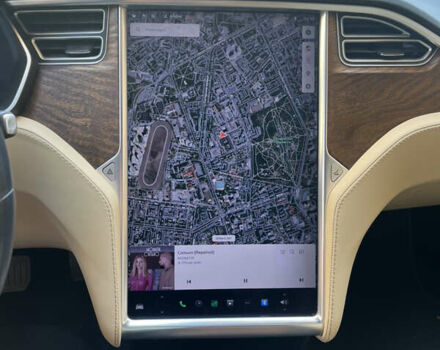 Синий Тесла Модель С, объемом двигателя 0 л и пробегом 268 тыс. км за 17500 $, фото 7 на Automoto.ua