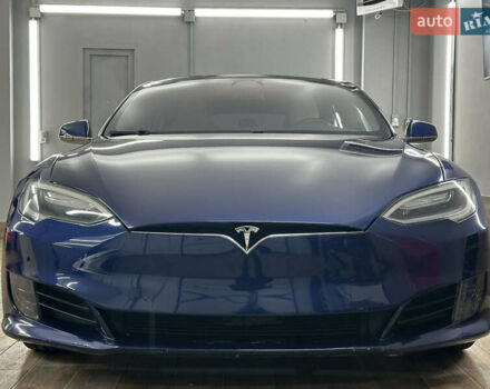 Синий Тесла Модель С, объемом двигателя 0 л и пробегом 137 тыс. км за 17499 $, фото 3 на Automoto.ua