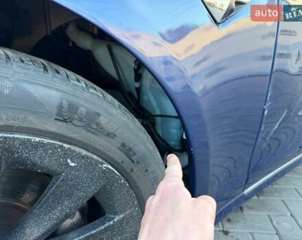 Синий Тесла Модель С, объемом двигателя 0 л и пробегом 185 тыс. км за 13400 $, фото 8 на Automoto.ua