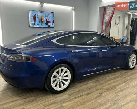 Синий Тесла Модель С, объемом двигателя 0 л и пробегом 137 тыс. км за 17499 $, фото 7 на Automoto.ua