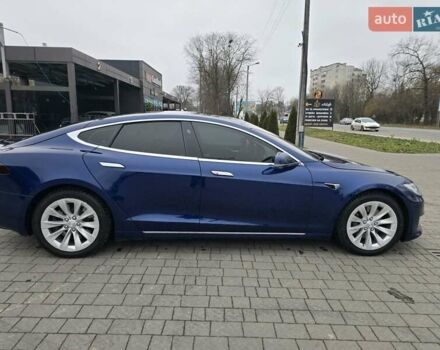 Синий Тесла Модель С, объемом двигателя 0 л и пробегом 220 тыс. км за 16000 $, фото 3 на Automoto.ua