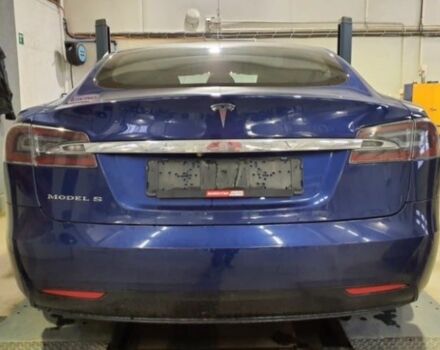 Тесла Модель С 2017 в Киеве на Automoto.ua Синий Тесла Модель С, объемом двигателя 0 л и пробегом 134 тыс. км за 15900 $, фото 1 на Automoto.ua
