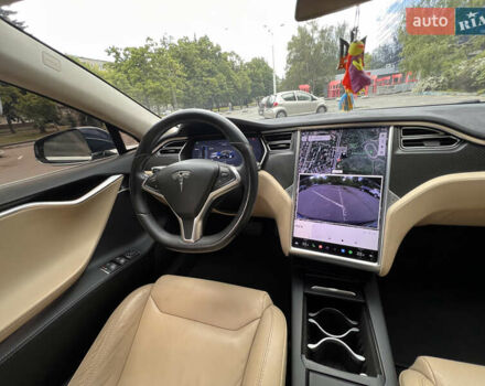 Синий Тесла Модель С, объемом двигателя 0 л и пробегом 133 тыс. км за 18300 $, фото 48 на Automoto.ua
