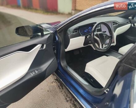 Синий Тесла Модель С, объемом двигателя 0 л и пробегом 122 тыс. км за 17750 $, фото 8 на Automoto.ua
