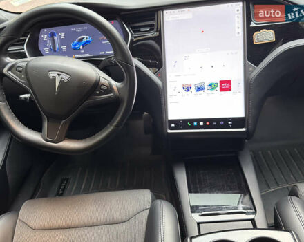 Синий Тесла Модель С, объемом двигателя 0 л и пробегом 131 тыс. км за 20300 $, фото 5 на Automoto.ua