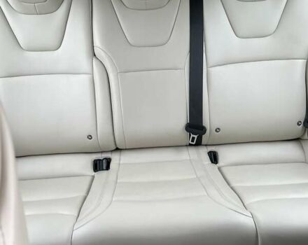 Синій Тесла Модель С, об'ємом двигуна 0 л та пробігом 49 тис. км за 42000 $, фото 22 на Automoto.ua