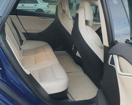 Синий Тесла Модель С, объемом двигателя 0 л и пробегом 130 тыс. км за 25000 $, фото 10 на Automoto.ua