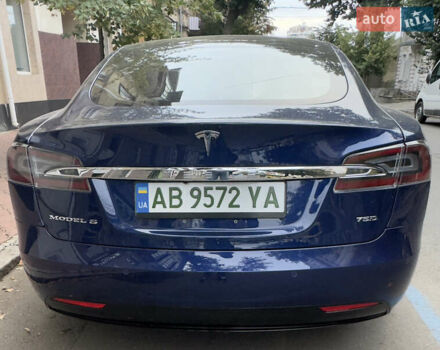 Синий Тесла Модель С, объемом двигателя 0 л и пробегом 131 тыс. км за 20300 $, фото 4 на Automoto.ua