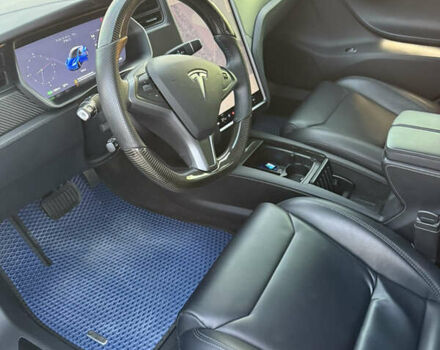 Синий Тесла Модель С, объемом двигателя 0 л и пробегом 132 тыс. км за 24600 $, фото 5 на Automoto.ua