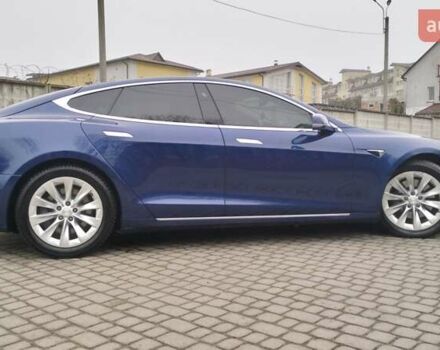 Синий Тесла Модель С, объемом двигателя 0 л и пробегом 183 тыс. км за 20900 $, фото 2 на Automoto.ua