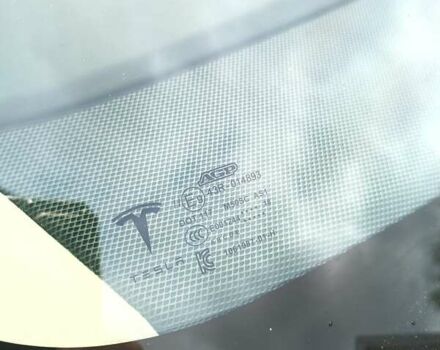Тесла Модель С 2018 в Киеве на Automoto.ua Синий Тесла Модель С, объемом двигателя 0 л и пробегом 66 тыс. км за 19800 $, фото 28 на Automoto.ua