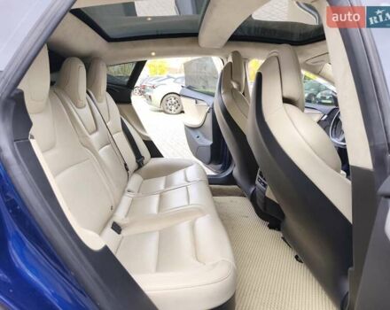 Синій Тесла Модель С, об'ємом двигуна 0 л та пробігом 126 тис. км за 18900 $, фото 12 на Automoto.ua