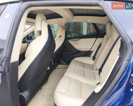 Синій Тесла Модель С, об'ємом двигуна 0 л та пробігом 126 тис. км за 18900 $, фото 11 на Automoto.ua