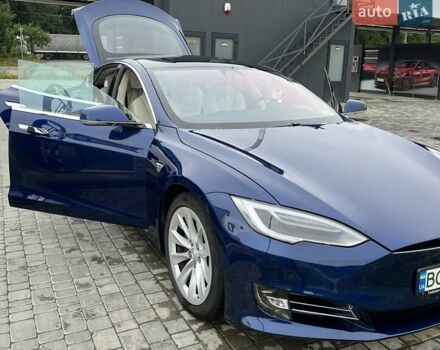 Синій Тесла Модель С, об'ємом двигуна 0 л та пробігом 49 тис. км за 42000 $, фото 35 на Automoto.ua