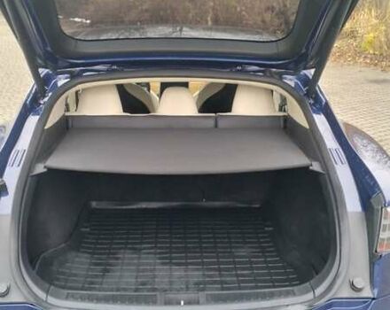 Синий Тесла Модель С, объемом двигателя 0 л и пробегом 183 тыс. км за 20900 $, фото 13 на Automoto.ua