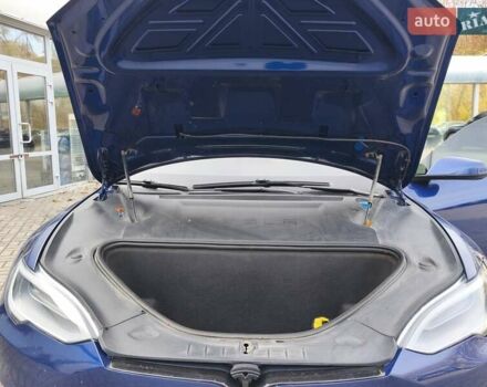 Синій Тесла Модель С, об'ємом двигуна 0 л та пробігом 126 тис. км за 18900 $, фото 31 на Automoto.ua