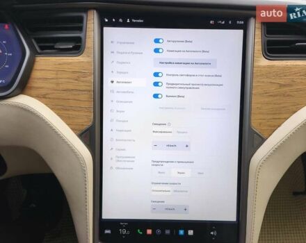 Синій Тесла Модель С, об'ємом двигуна 0 л та пробігом 126 тис. км за 18900 $, фото 19 на Automoto.ua