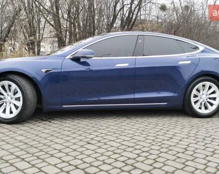 Синий Тесла Модель С, объемом двигателя 0 л и пробегом 183 тыс. км за 20900 $, фото 6 на Automoto.ua