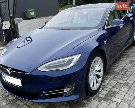 Синій Тесла Модель С, об'ємом двигуна 0 л та пробігом 49 тис. км за 42000 $, фото 45 на Automoto.ua