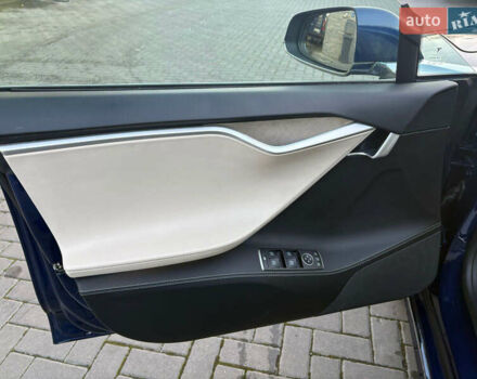 Синий Тесла Модель С, объемом двигателя 0 л и пробегом 110 тыс. км за 17999 $, фото 20 на Automoto.ua