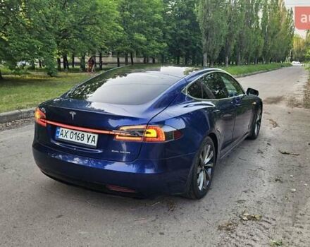 Синий Тесла Модель С, объемом двигателя 0 л и пробегом 80 тыс. км за 33000 $, фото 1 на Automoto.ua