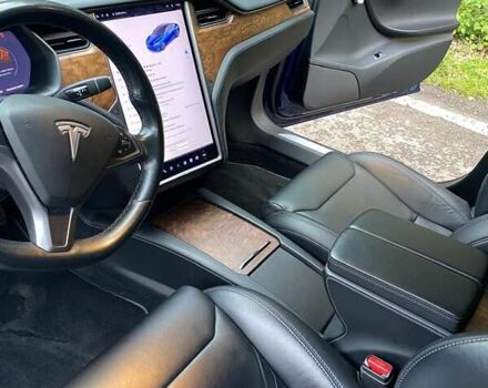 Синій Тесла Модель С, об'ємом двигуна 0 л та пробігом 245 тис. км за 27400 $, фото 11 на Automoto.ua