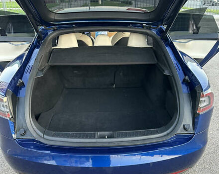 Синій Тесла Модель С, об'ємом двигуна 0 л та пробігом 84 тис. км за 28300 $, фото 9 на Automoto.ua