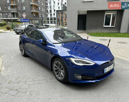 Синий Тесла Модель С, объемом двигателя 0 л и пробегом 90 тыс. км за 34000 $, фото 4 на Automoto.ua