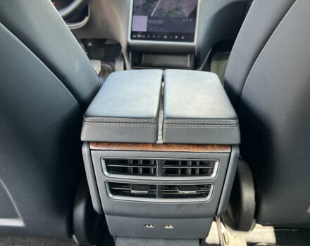 Синий Тесла Модель С, объемом двигателя 0 л и пробегом 77 тыс. км за 26700 $, фото 13 на Automoto.ua