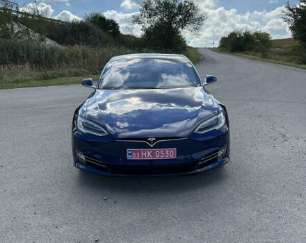 Синий Тесла Модель С, объемом двигателя 0 л и пробегом 77 тыс. км за 26700 $, фото 2 на Automoto.ua