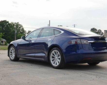 Синий Тесла Модель С, объемом двигателя 0 л и пробегом 46 тыс. км за 9100 $, фото 5 на Automoto.ua