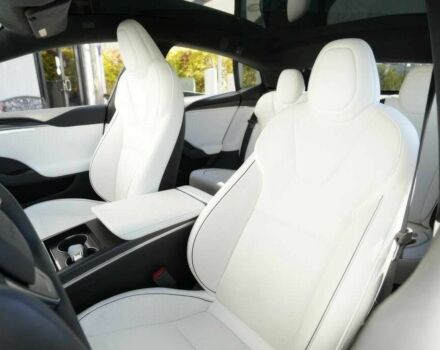 Синий Тесла Модель С, объемом двигателя 0 л и пробегом 18 тыс. км за 13200 $, фото 11 на Automoto.ua