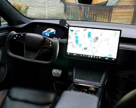 Синий Тесла Модель С, объемом двигателя 0 л и пробегом 52 тыс. км за 55000 $, фото 20 на Automoto.ua