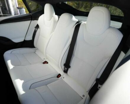 Синий Тесла Модель С, объемом двигателя 0 л и пробегом 18 тыс. км за 13200 $, фото 15 на Automoto.ua