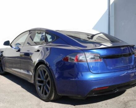 Синий Тесла Модель С, объемом двигателя 0 л и пробегом 18 тыс. км за 13200 $, фото 5 на Automoto.ua