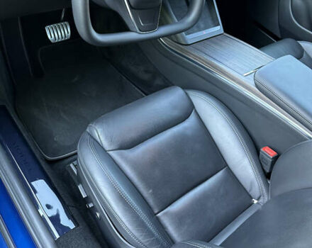 Синий Тесла Модель С, объемом двигателя 0 л и пробегом 55 тыс. км за 36900 $, фото 7 на Automoto.ua