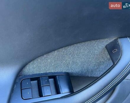 Тесла Модель С 2022 у Львові на Automoto.ua Синій Тесла Модель С, об'ємом двигуна 0 л та пробігом 37 тис. км за 45790 $, фото 14 на Automoto.ua