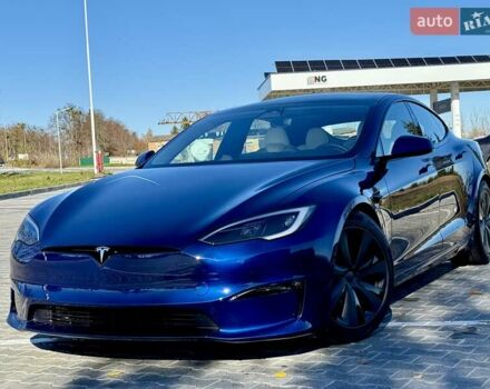 Синий Тесла Модель С, объемом двигателя 0 л и пробегом 1 тыс. км за 52500 $, фото 3 на Automoto.ua