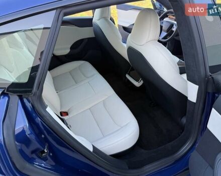 Синий Тесла Модель С, объемом двигателя 0 л и пробегом 1 тыс. км за 52500 $, фото 23 на Automoto.ua