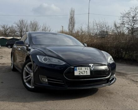 Синий Тесла Модель С, объемом двигателя 0 л и пробегом 245 тыс. км за 11500 $, фото 1 на Automoto.ua