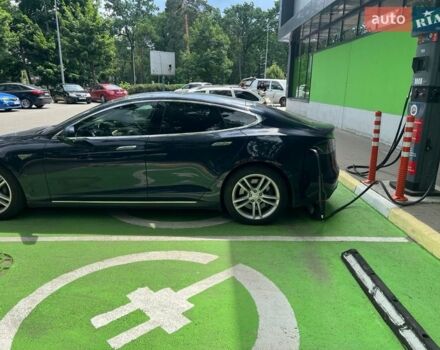 Синий Тесла Модель С, объемом двигателя 0 л и пробегом 178 тыс. км за 15000 $, фото 1 на Automoto.ua