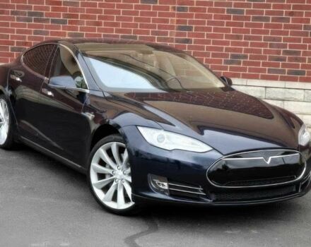 Синий Тесла Модель С, объемом двигателя 0 л и пробегом 88 тыс. км за 13200 $, фото 1 на Automoto.ua